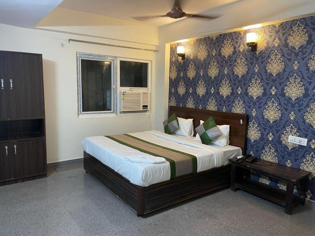 Hotel Dream Taj Family Rooms 200Mtr From Taj Mahal Agra  Exteriör bild